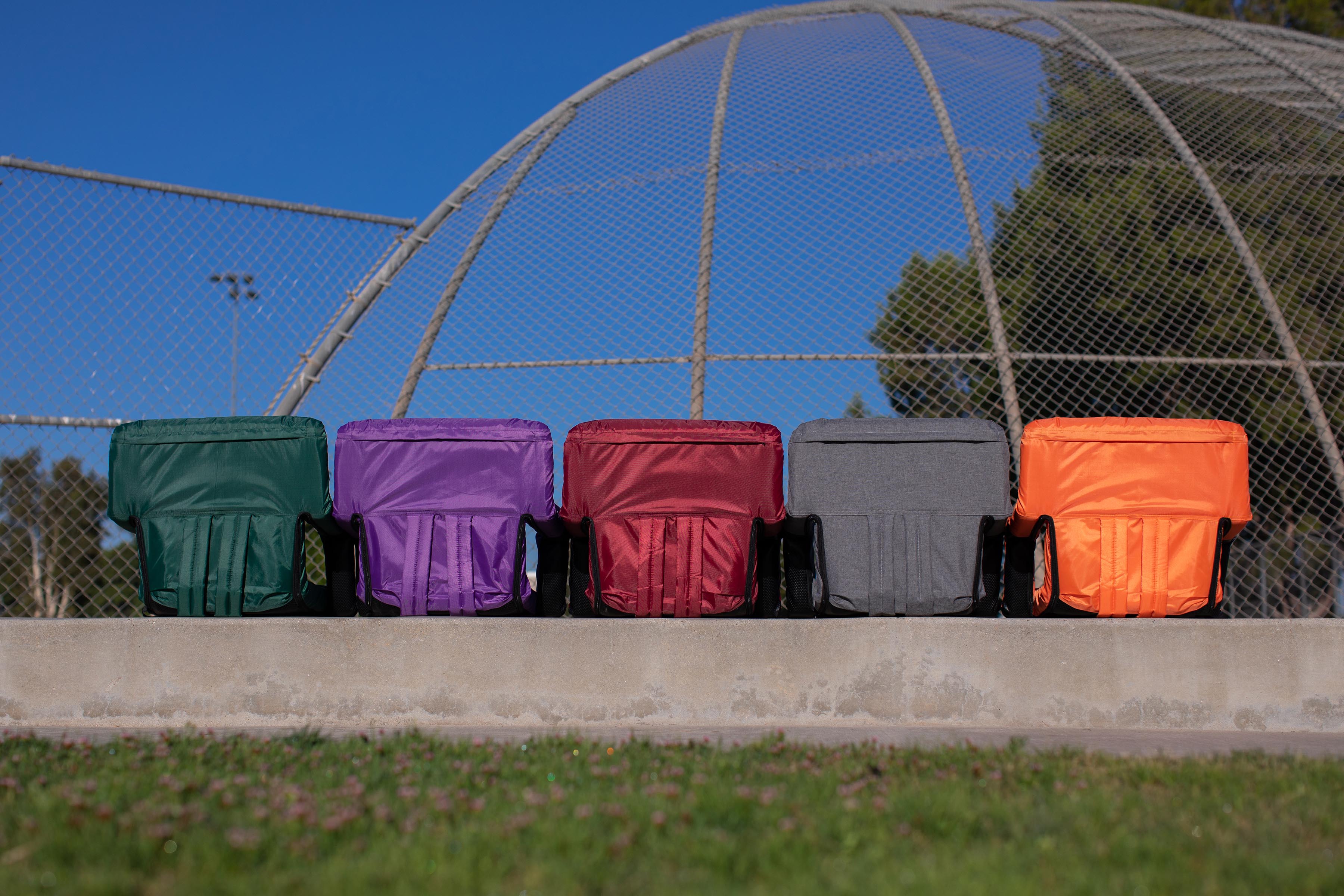 Ventura Portable Reclining Stadium Seat-Picnic Time Family of Brands