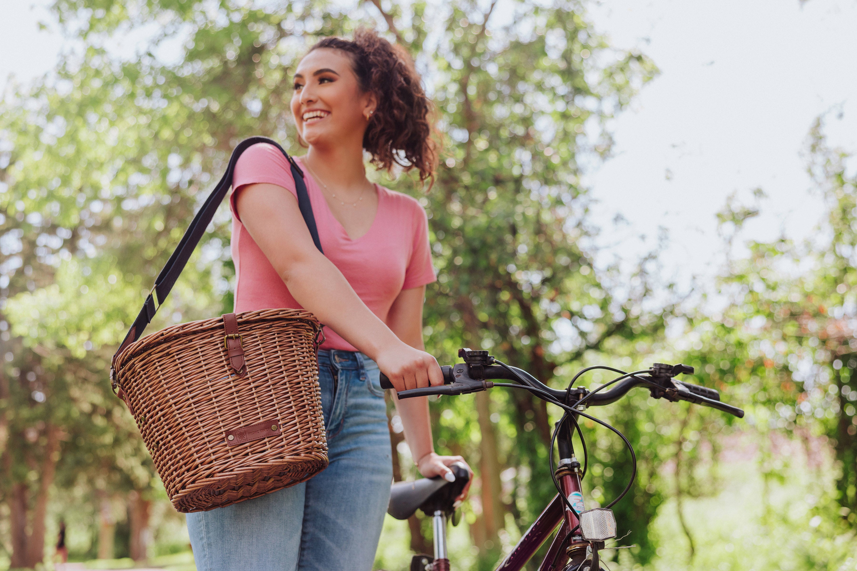 Cambridge Bicycle Basket-Picnic Time Family of Brands