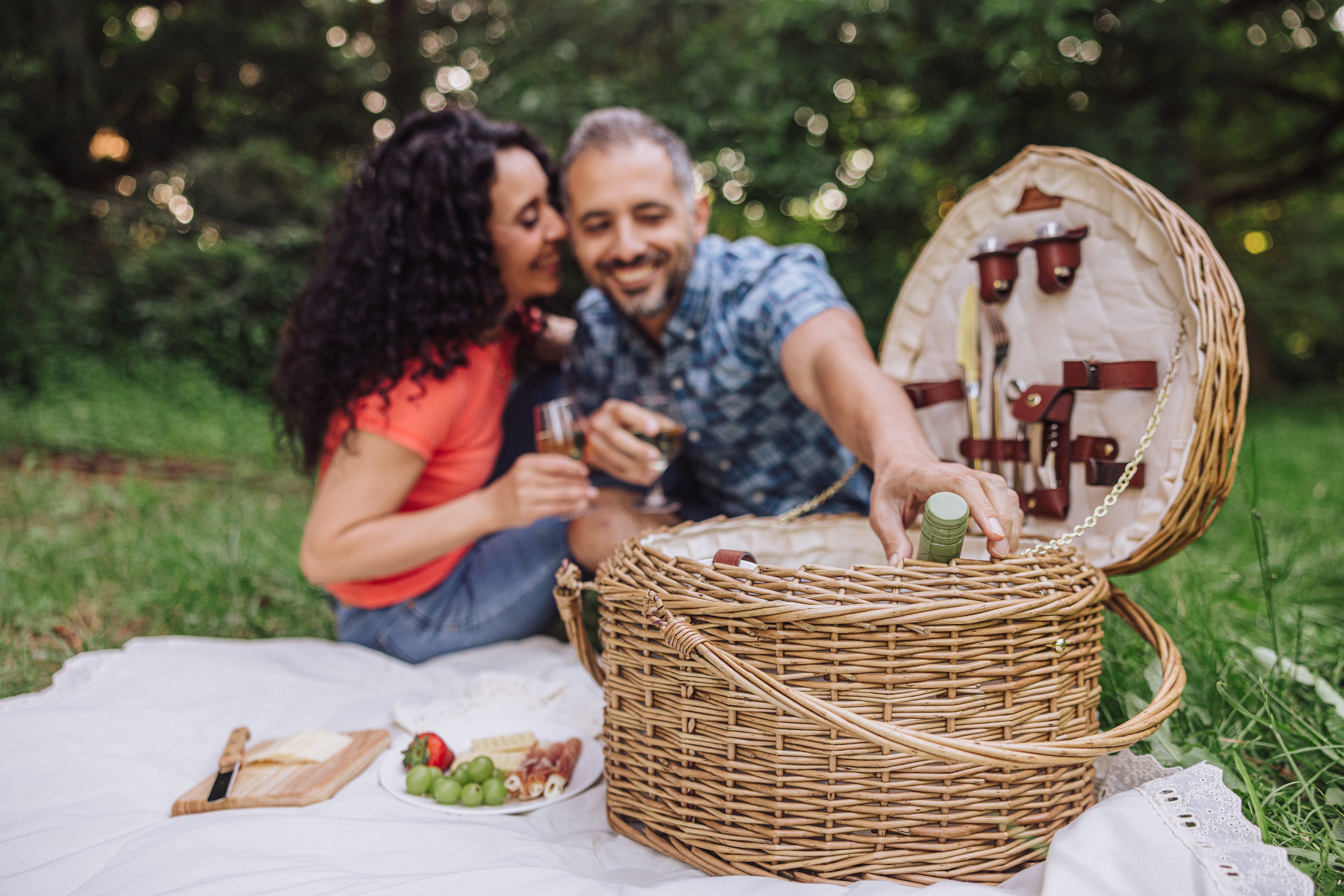 Heart Picnic Basket-Picnic Time Family of Brands