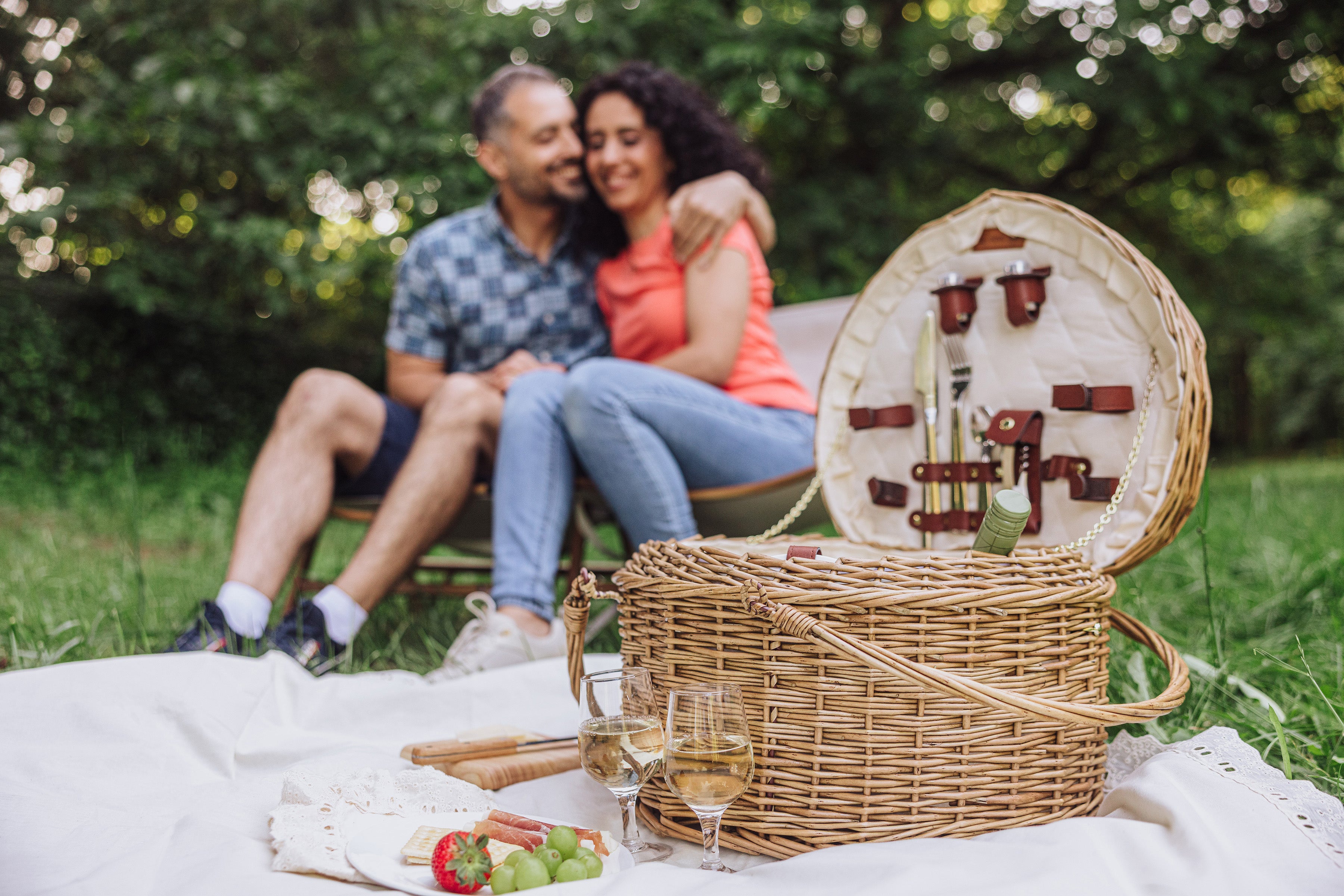 Heart Picnic Basket-Picnic Time Family of Brands