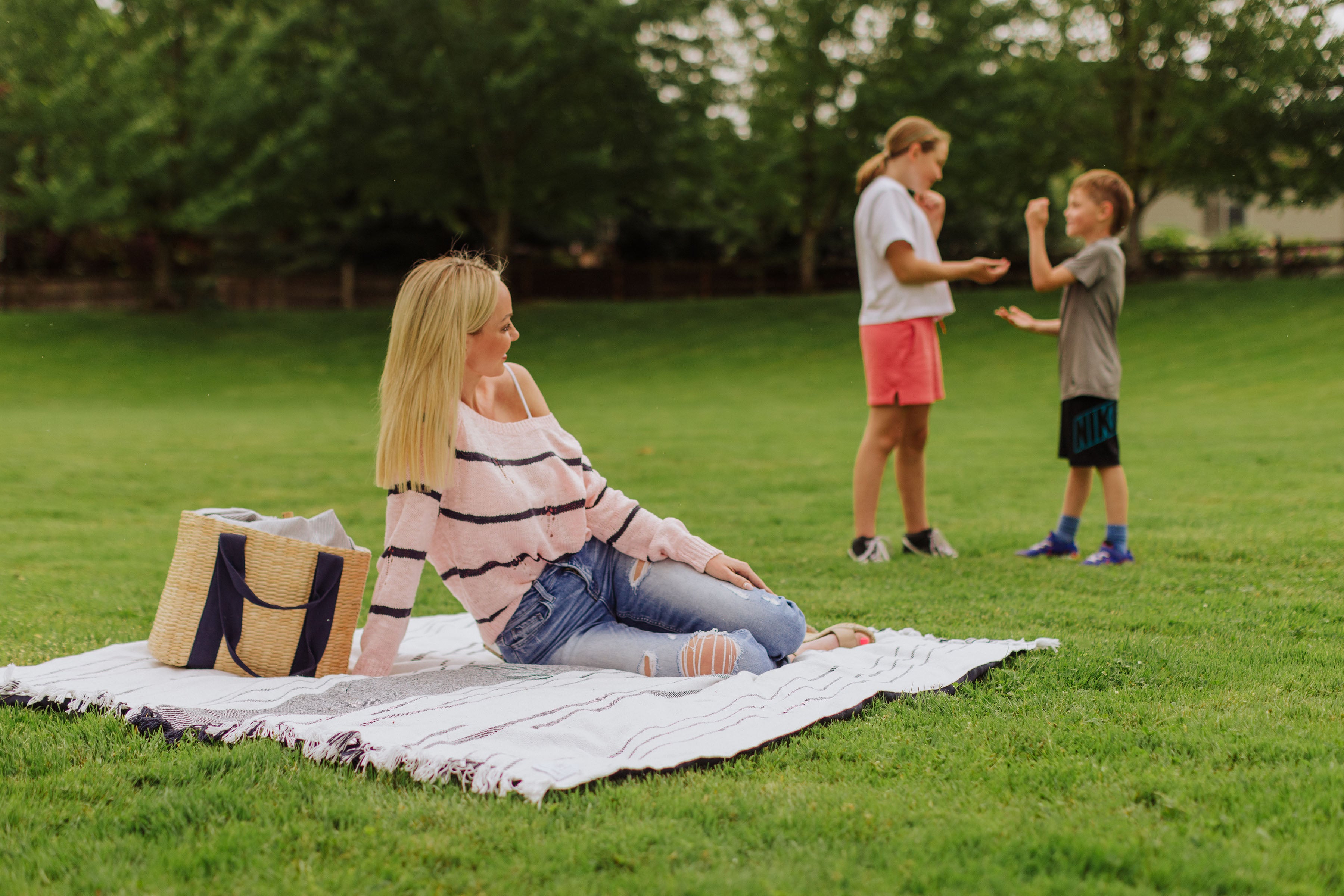 Montecito Picnic Blanket with Harness-Picnic Time Family of Brands