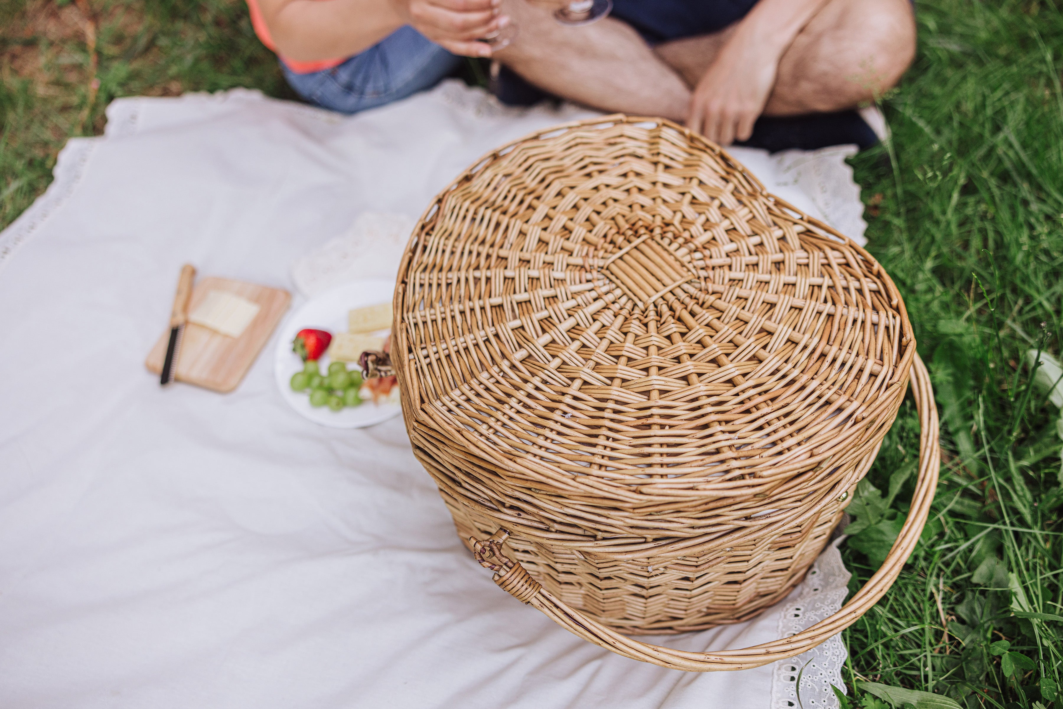 Heart Picnic Basket-Picnic Time Family of Brands